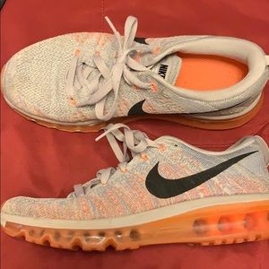 Women’s Nike AirMax flyknit 2016